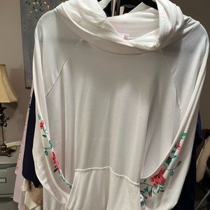 Lularoe amber hoodie 3xl